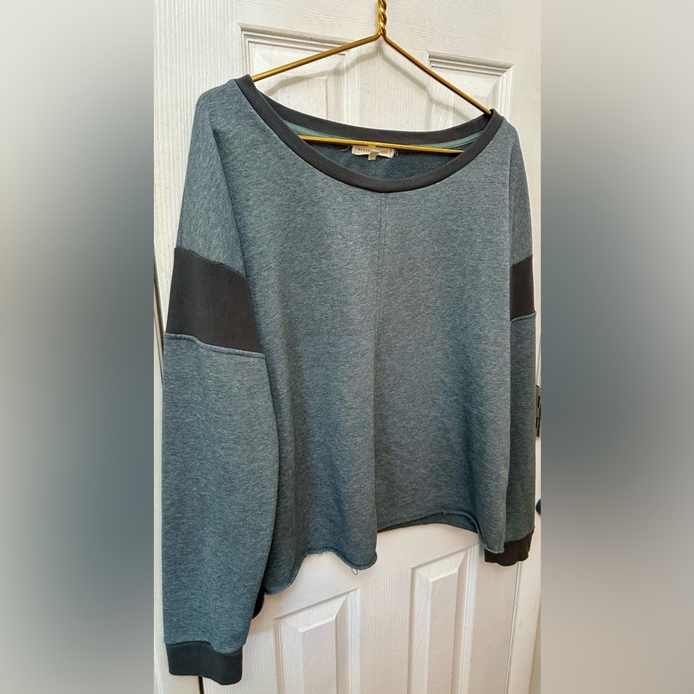 Gilded Intent Crew Neck Pullover, Large